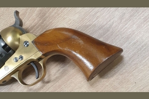 Colt Reb. Confederate kal. .44BP Uberti