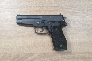 Sig Sauer P226 kal 9mmPara 1983r..