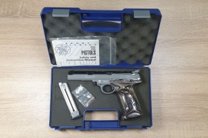 Smith & Wesson Mod. 22S kal. .22LR - zestaw