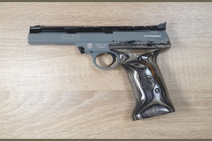 Smith & Wesson Mod. 22S kal. .22LR - zestaw